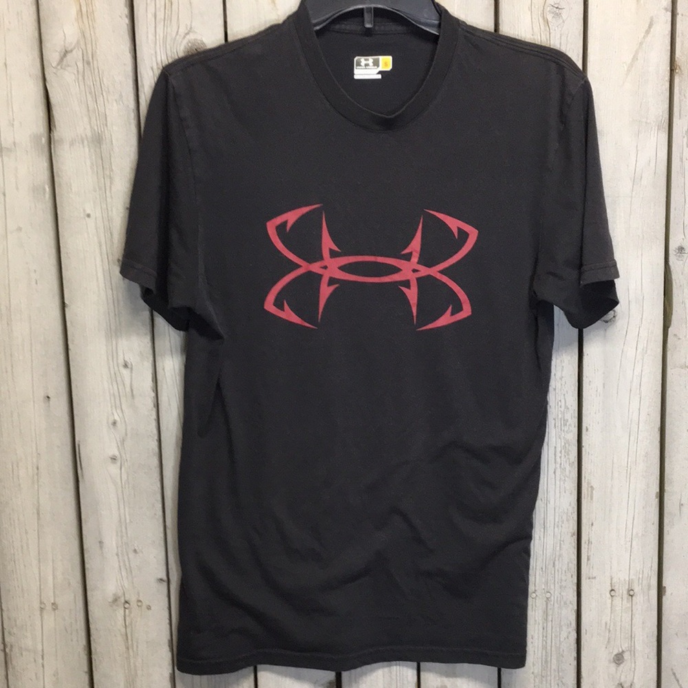 Men’s Under Armour Shirt
